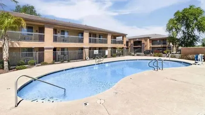 Pool & Gym Access For 2